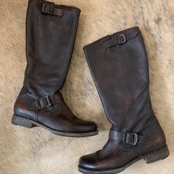 Frye Women’s Veronica Slouch Boot - Picture 1 of 8